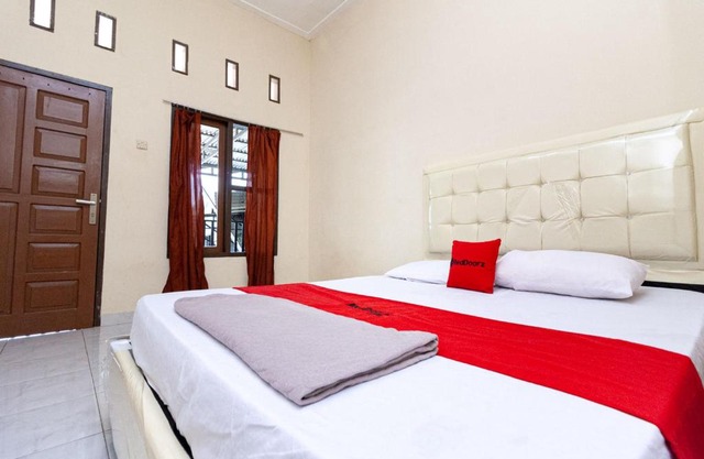 RedDoorz @ Jalan Sidomuncul 2 Jambi