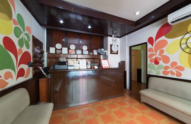 RedDoorz near Walking Street Angeles City