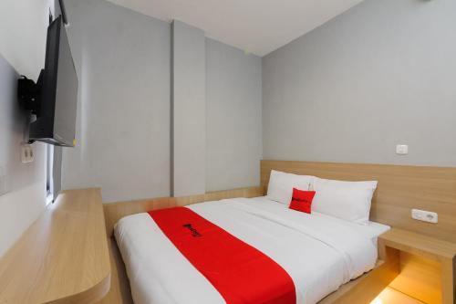 RedDoorz Plus @ Kedaton Lampung