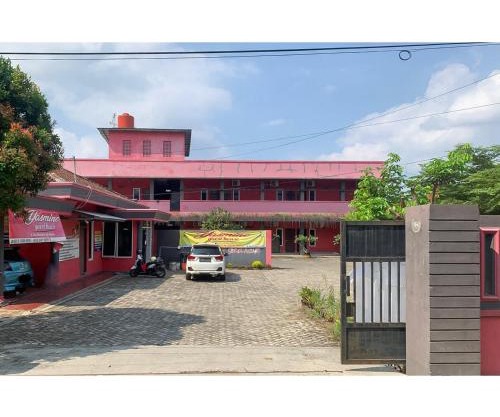 RedDoorz Syariah near Jalan Urip Sumoharjo
