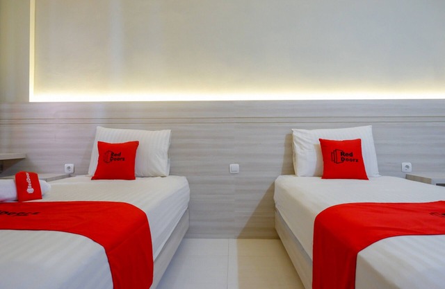 RedDoorz Syariah near PRPP Semarang