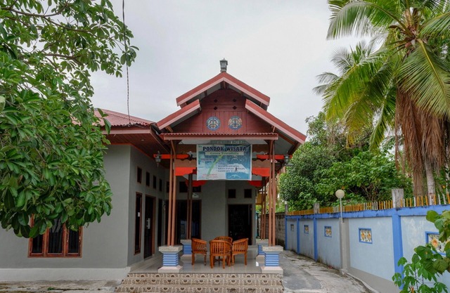 RedDoorz @ Wangi Wangi Island Wakatobi