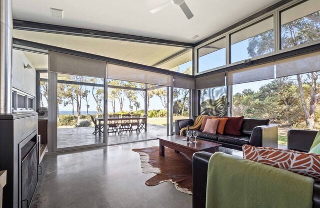 Redgate Beach House with Private Tennis Court