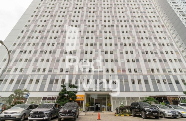 RedLiving Apartemen Gunung Putri Square - Sansan Room with Netlfix