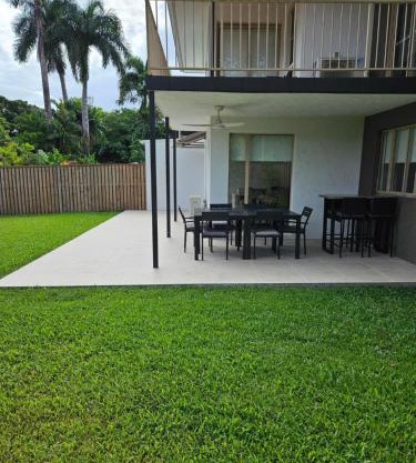Reef Terraces on St Crispins - Villa 2