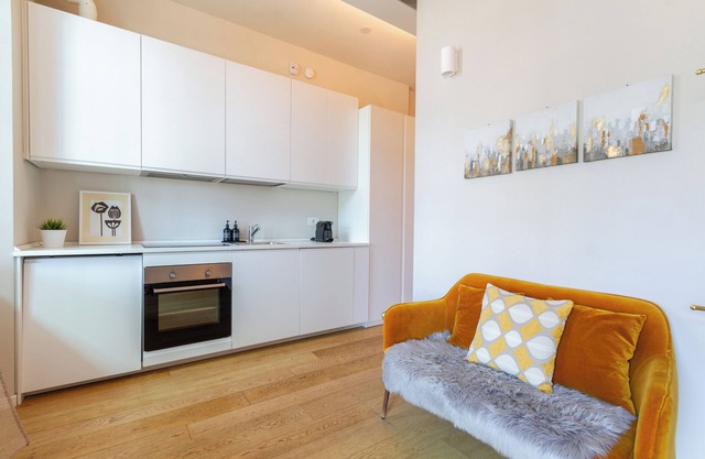 Refined Stylish Milanese Studio Apartment