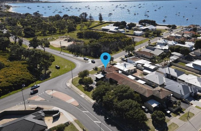 Refreshing 2BR Unit near the Beach with WIFI