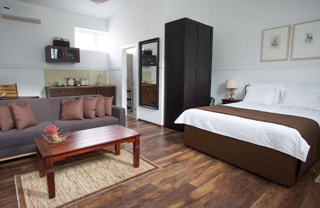 Regal Residence