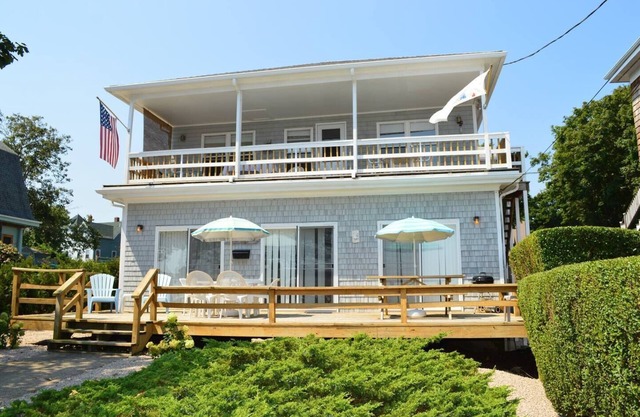 Regal Shores Retreat - Downstairs