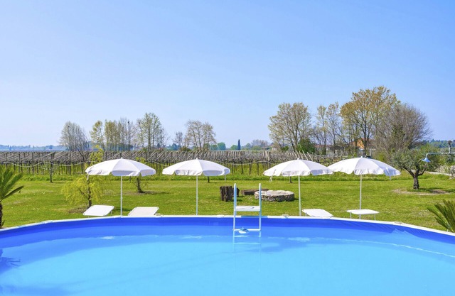 Regarda - Lagobaldo apartamento con piscina y jardín
