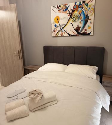 Regina Apartment A