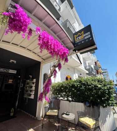 Regina Urban Beach Hotel