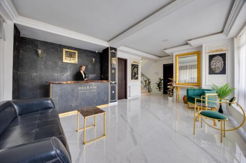 Regraph Hotel