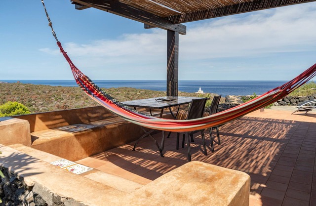 Casa Rural La Cala Cottone - Dammuso T Ghirbeci