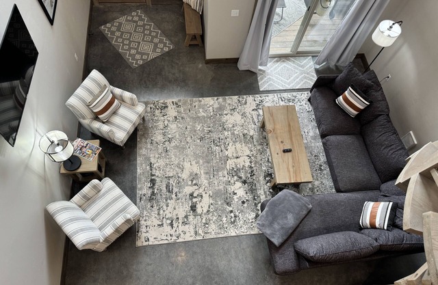 Relax After Glacier Hikes At Our 2bd/2ba Condo, 7mi From The Park Entrance- #4-2