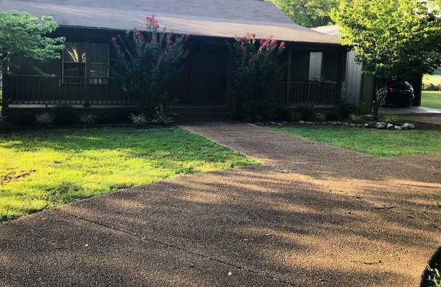 Relájese y disfrute de la paz y la tranquilidad en Triple H House.