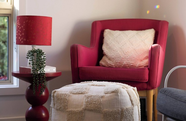 Relax and unwind in this quirky, art-filled retreat in Ballarat North