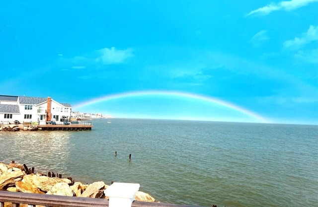 Relax and Unwind at StellaMarina Beach house a Perfect Coastal Getaway Awaits!
