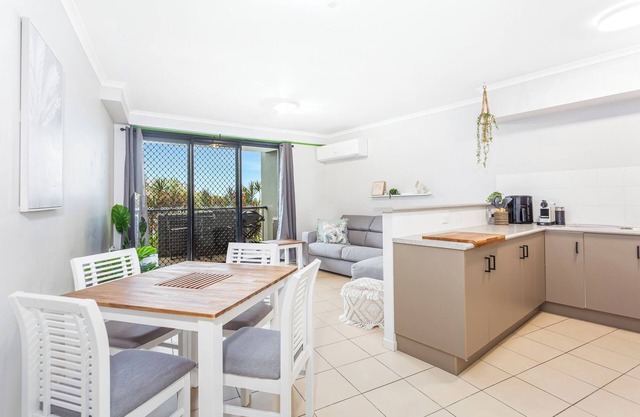 Relax and Unwind in the Heart of Yeppoon CBD!