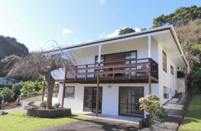 Relax at the beach with waterholes, boat ramps and stunning bush walks!