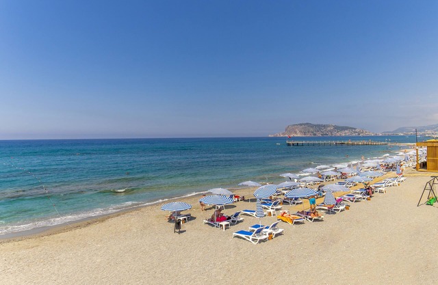 Relax Beach Hotel - All inclusive