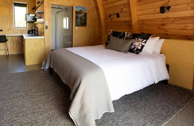 Relax in Central Otago, Come and Explore the Teviot Valley