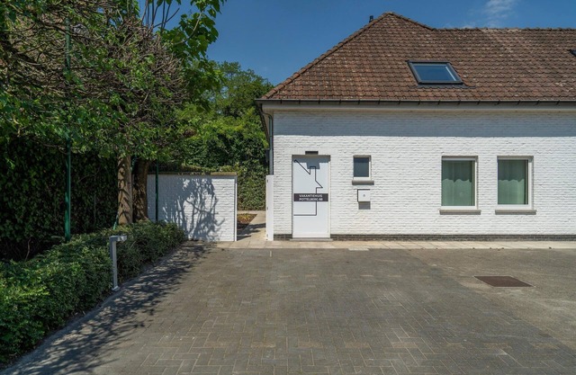 Villa en Kortrijk con piscina climatizada