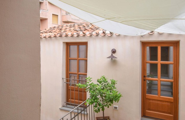 Alojamiento de 2 habitaciones en Oliena