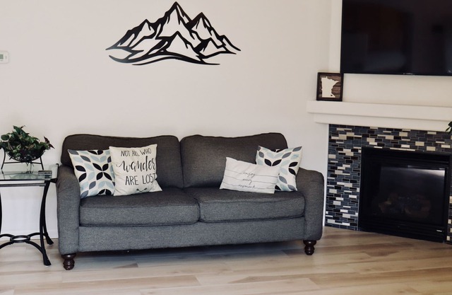 Relax- Play- and enjoy Loveland!