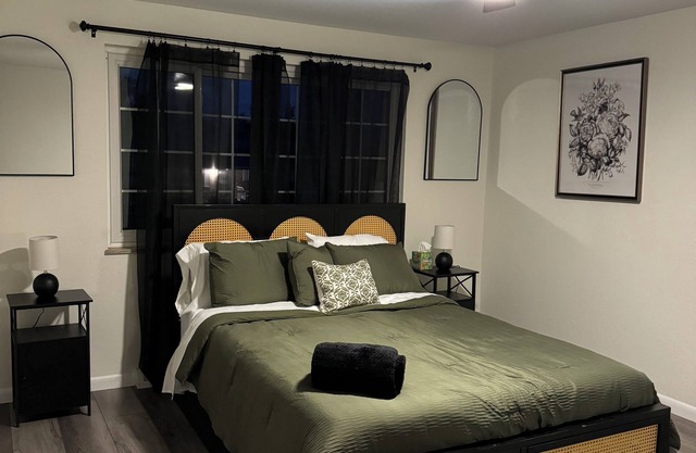 Relax & Recharge: Peaceful Family-sized Home