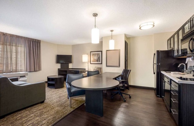 Relaxation Retreat in Jacksonville! 3 Modern Units, Pets Allowed, Full Kitchen!