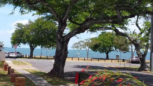 Relaxed Bayside Living Sleeps 4