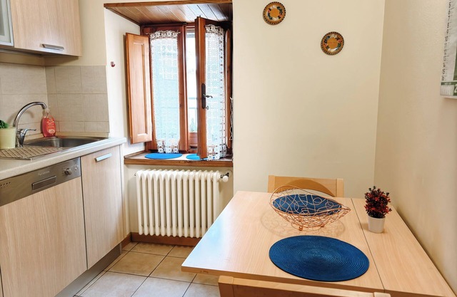 RelaxHouse just 1h from Florence, 45 min from Pistoia and 10 min from Bagni di Lucca
