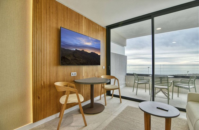 Relaxia Beverly Suites