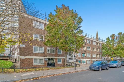 Relaxing 2 Bed flat in Little Venice