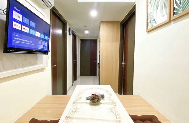 Relaxing 2BR at Pollux Chadstone Apartment