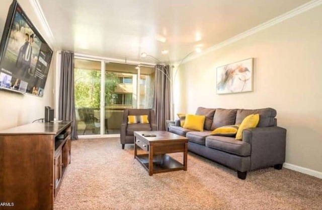 Relaxing Condo w/ free parking - Just a 5 Min Drive to Old Town!