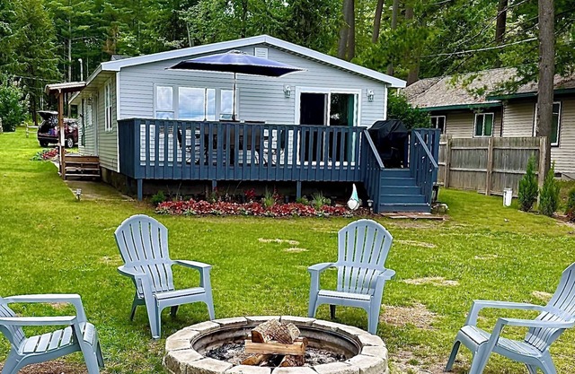 Relaxing Lakefront Retreat With Private Sandy Beach on Otsego Lake in Gaylord