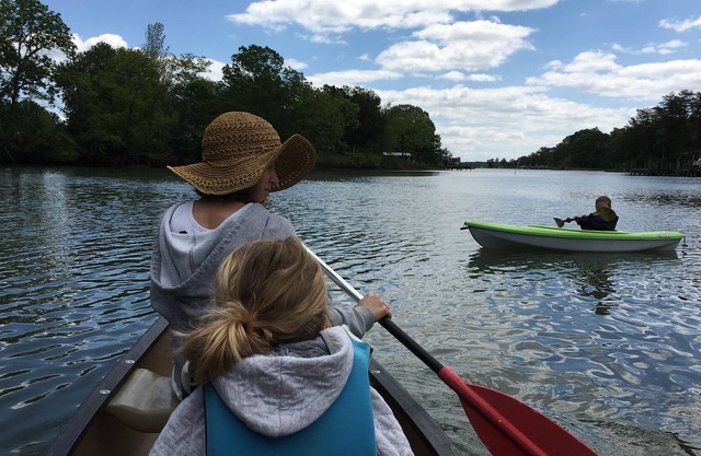 Retiro relajante en el río cerca de la bahía de Chesapeake