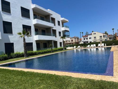 Relaxing Stay 3 Pools & Beach