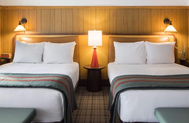 Relaxing Stay! 4 Convenient Units, Free Parking, Onsite Pool, Pets Allowed