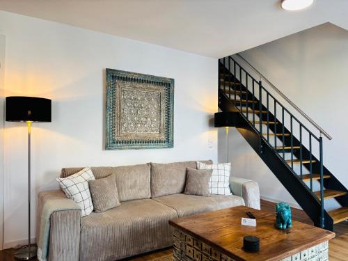 REMA Homes - Luxuriöse Apartments - Messenähe - Offenburg