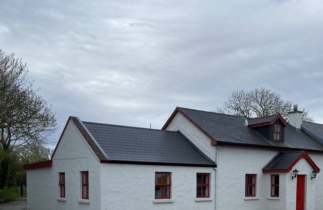 Remarkable 2-Bed Apartment in Lisselton,Kerry