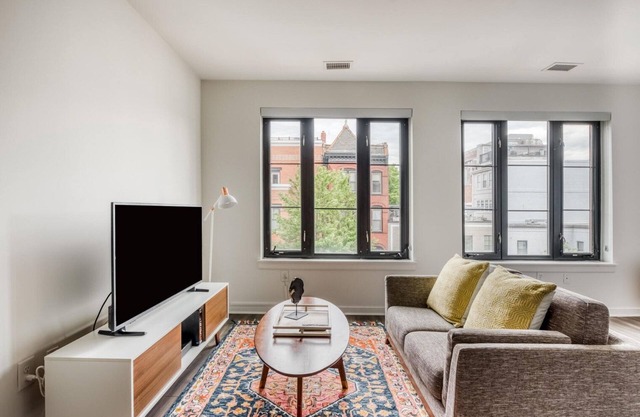 Remarkable Shaw 1BR w/ W/D, nr Restaurants & National Park, by Blueground