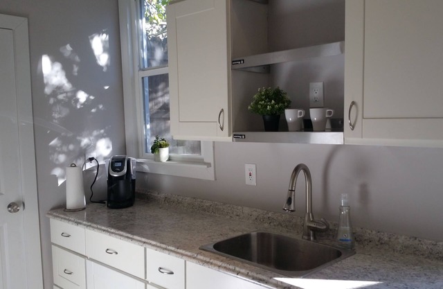 Casa de huéspedes remodelada en Trendy Berkeley / Oakland Rockridge Area