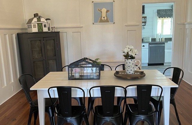 Remodeled farmhouse, close to Moultrie, Thomasville and Valdosta!