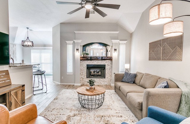 Remodeled home in quiet neighborhood--kid friendly