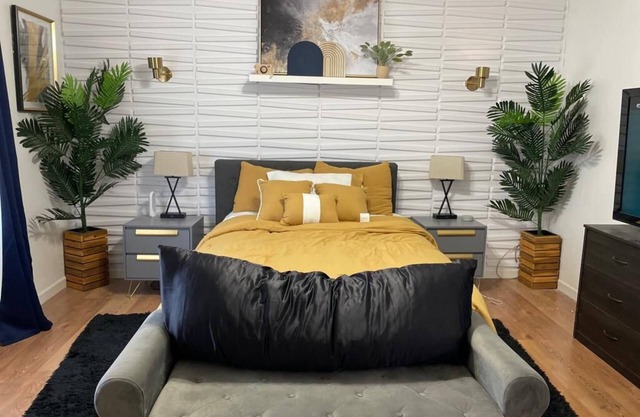 Remodeled spacious 2 bedroom Home