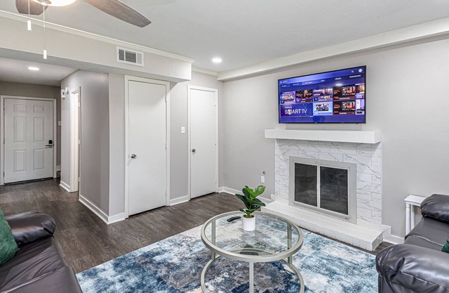 Remodeled Townhome w/ Patio | Centrally Located | Comfortable Sleep