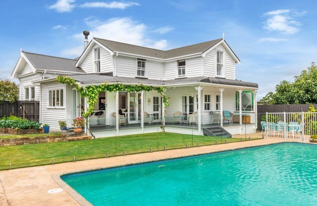 Remuera 5 bedrooms villa
